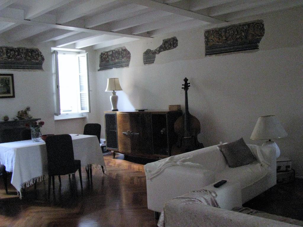 Domus Nova Residenza Il B&B Μάντοβα Εξωτερικό φωτογραφία