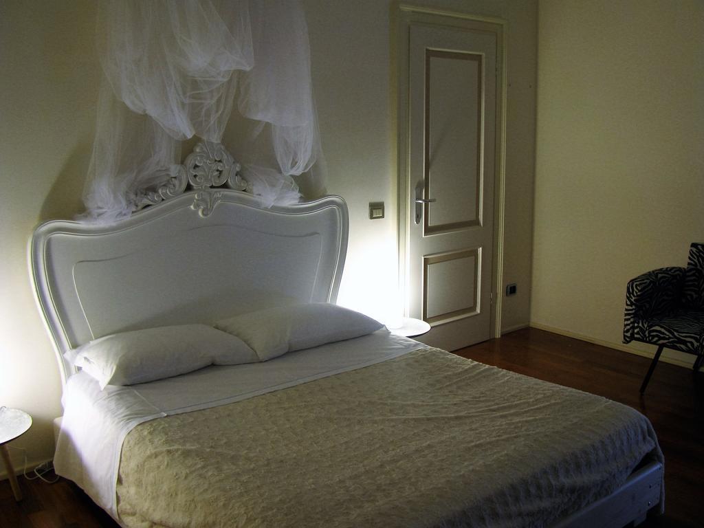 Domus Nova Residenza Il B&B Μάντοβα Εξωτερικό φωτογραφία