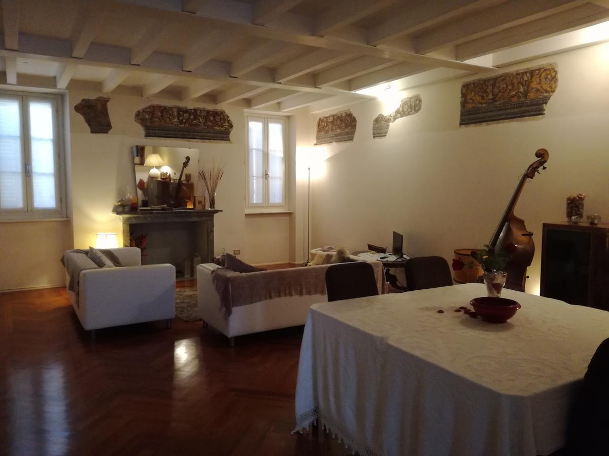Domus Nova Residenza Il B&B Μάντοβα Εξωτερικό φωτογραφία